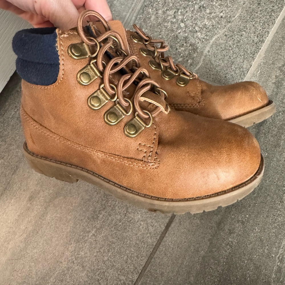 Nautica Beige Boots for toddler/kids